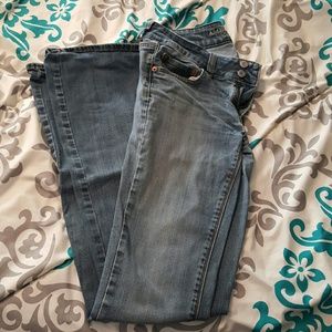Size 4 American Eagle Jeans