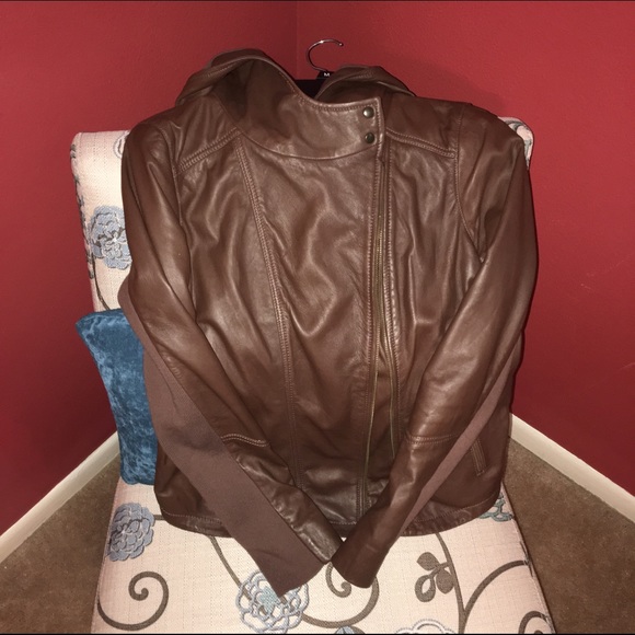 Hinge Hooded Leather Jacket. Medium - image 1