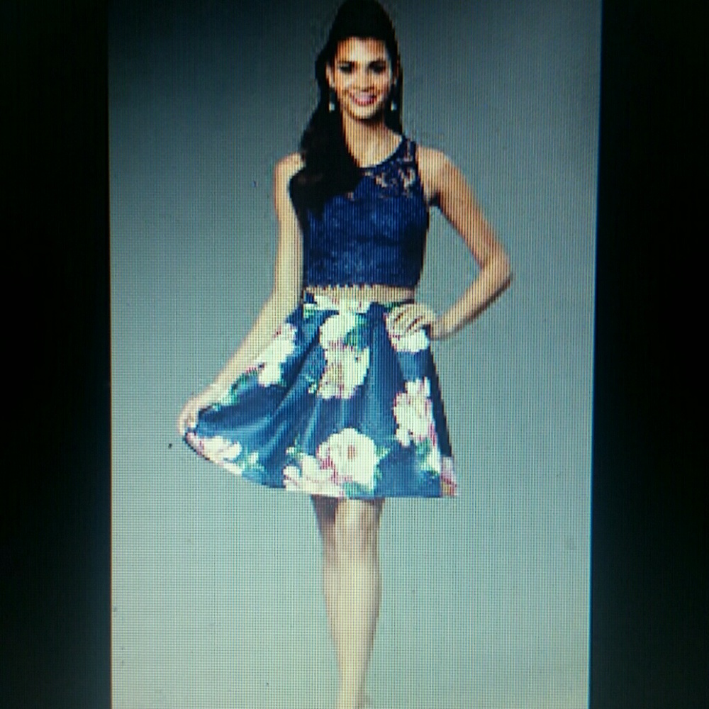 Sequin hearts 2 piece lace/floral party dress 5