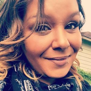 Meet your Posher, Nikki