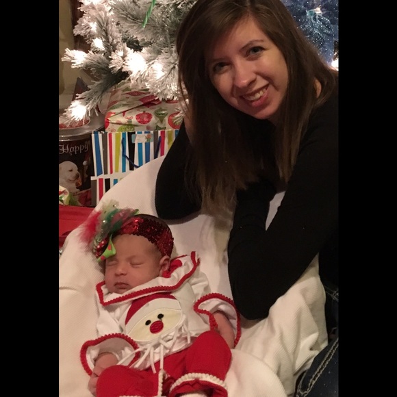 Love this santa outfit we purchased ❤🎄🎅🏼