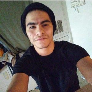 Meet your Posher, Justin