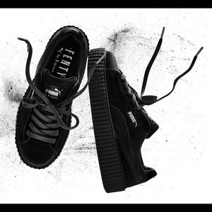 6.5 Rihanna Fenty Puma creepers black velvet