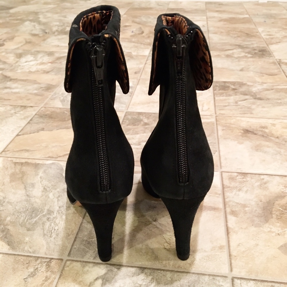 DEZARIO Rhinestone Booties - Picture 5 of 8