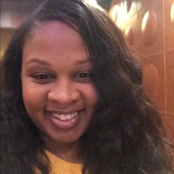 Meet your Posher, Shadawn - Picture 1 of 1