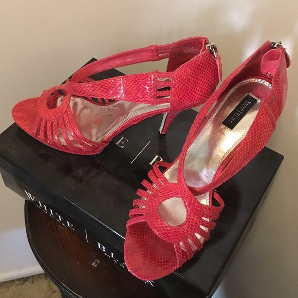 Salmon Snake print leather heels