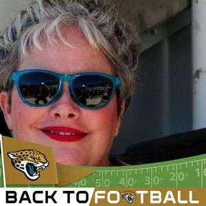 Meet your Posher, Stacy