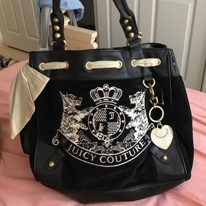 Juicy couture purse big size