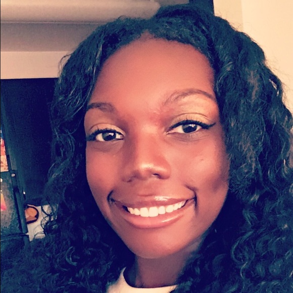 Meet your Posher, Tamia