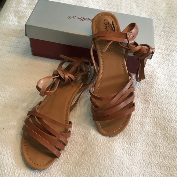 Wrap Up Sandals