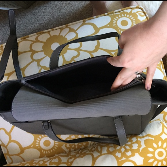 Christian Siriano New York Inez Satchel - Picture 4 of 4