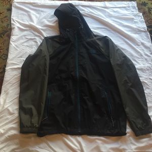 Men's The North Face Rain Coat Size Large