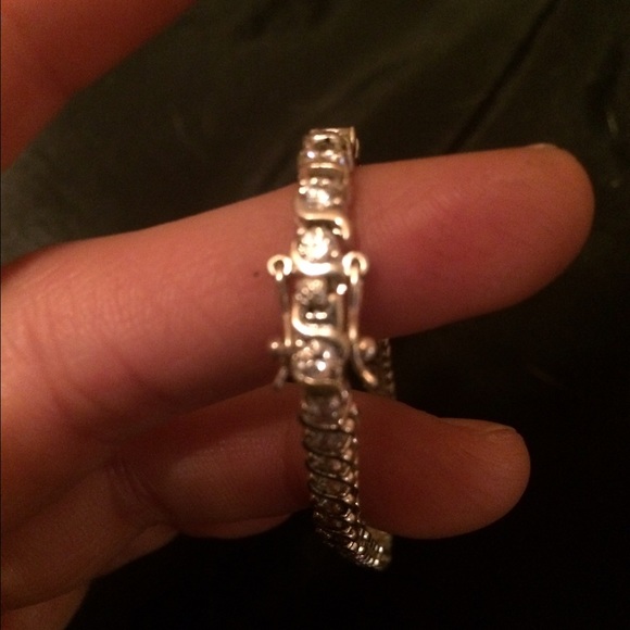 CZ tennis bracelet - Picture 3 of 4