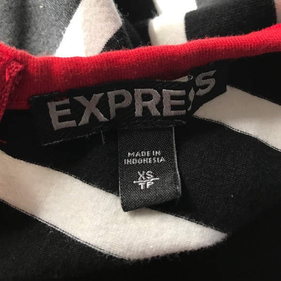 Express Dress - Picture 3 of 3