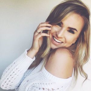 Meet your Posher, Amanda