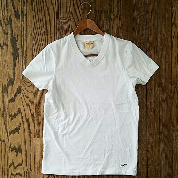 Hollister V-neck T-shirt
