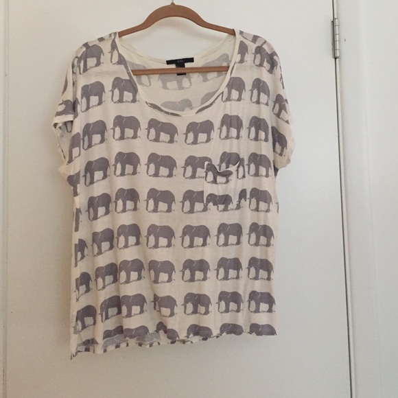 Slouchy XXI elephant tee