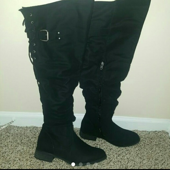 Over the knee high boots - Picture 1 of 4