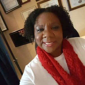 Meet your Posher, Sharina