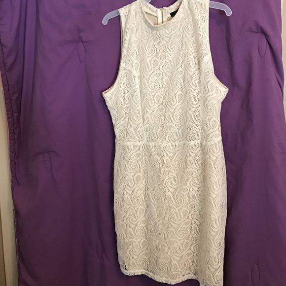 Peak a boo dress!