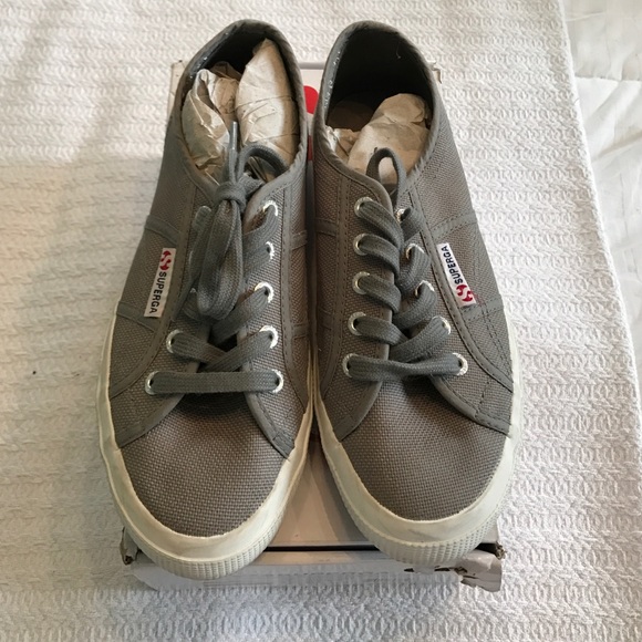 Superga Classic Sneakers