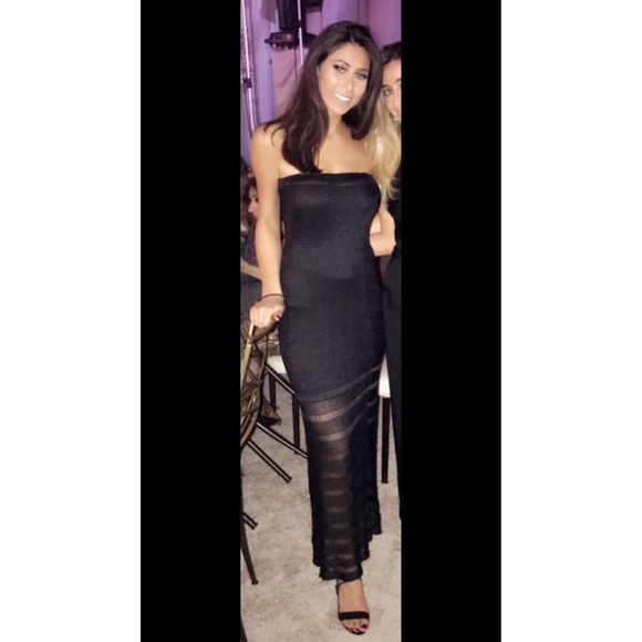 Black strapless Gown