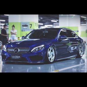 Meet your Posher, Henry