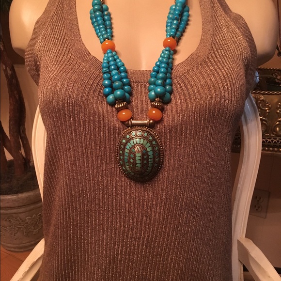 Fabulous vintage necklace never worn.