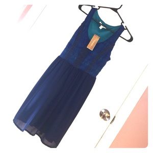 Francesca's Miami summer dress medium NWT blue