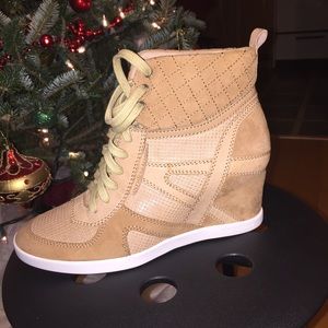 Wedge Sneakers Carlo Pazolini.