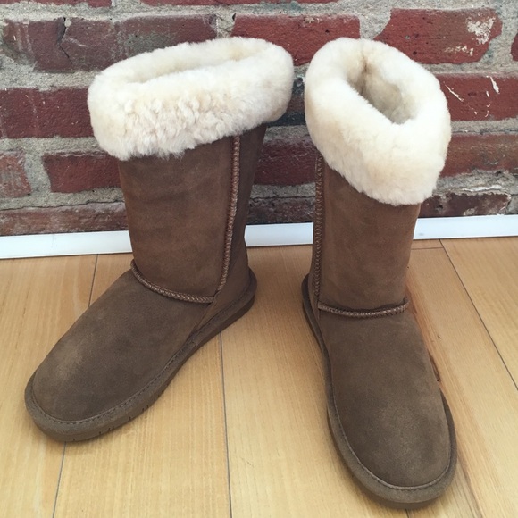 Bearpaw brown suede and sheepskin boot Size 6