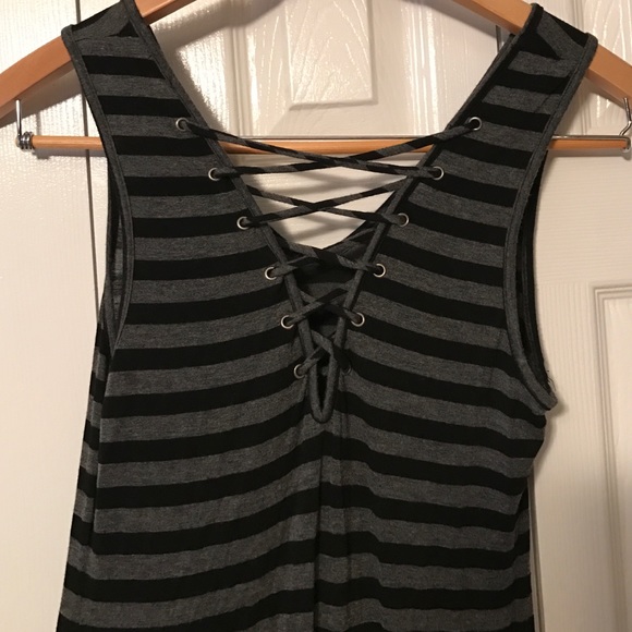 Dress - Picture 4 of 4