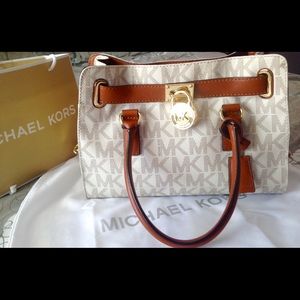 💯 Authentic Michael Kors Hamilton