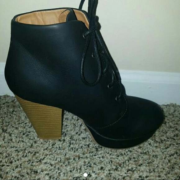 Black Booties (BUNDLE TO SAVE) - Picture 2 of 3