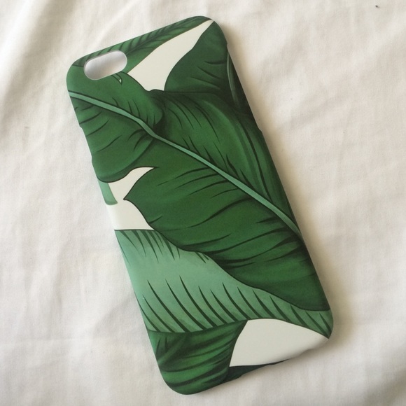 Leaf Print Phone Case - Picture 2 of 3