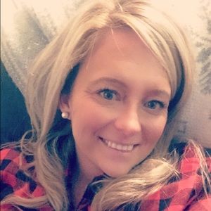 Meet your Posher, Hillary