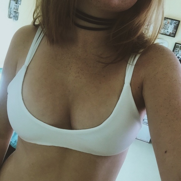 NWOT White Bikini Top
