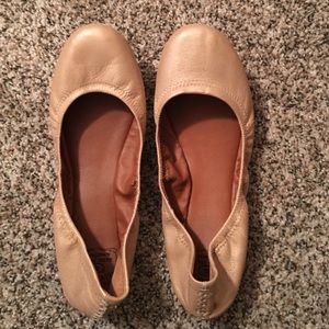 Lucky Brand gold flats