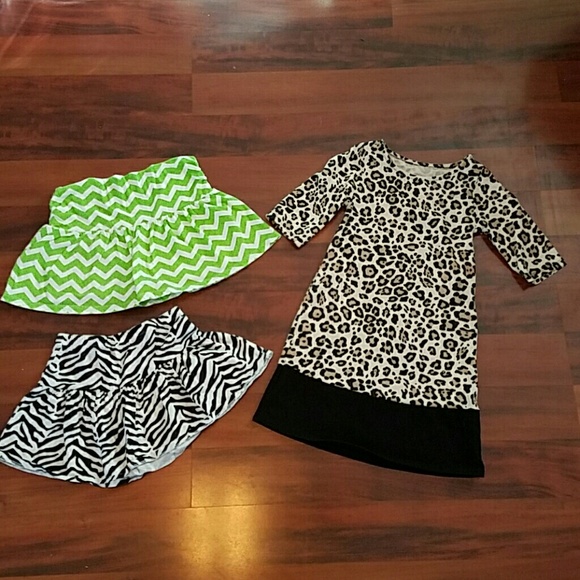 Dress skirt lot