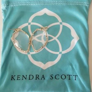 Kendra scott earrings