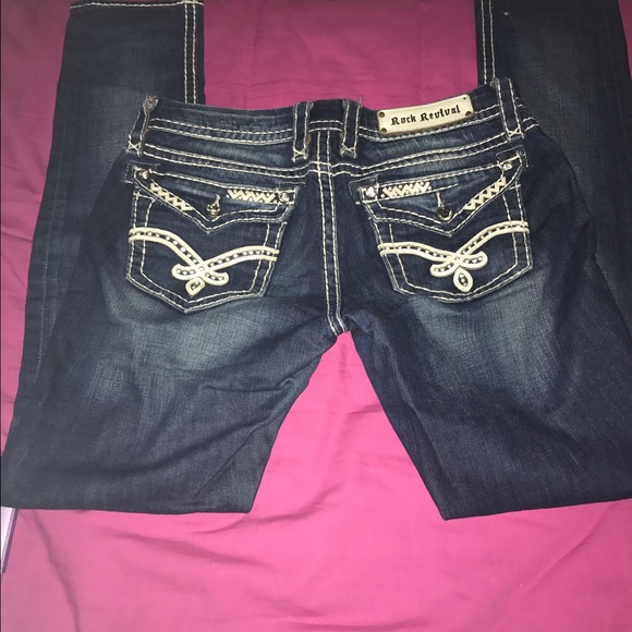 Rock Revival Jeans - Picture 1 of 3