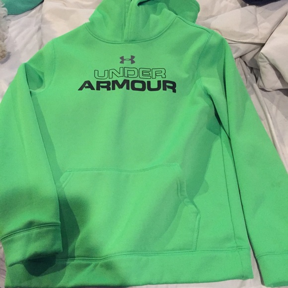 UNDERARMOUR hoodie