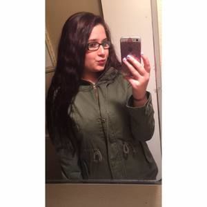 Meet your Posher, Marissa