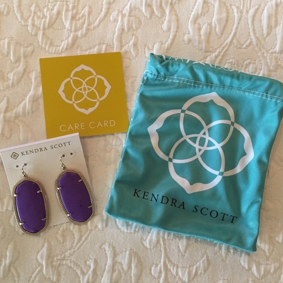 Kendra Scott Danielle Earrings