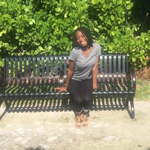 Meet your Posher, Jasmin