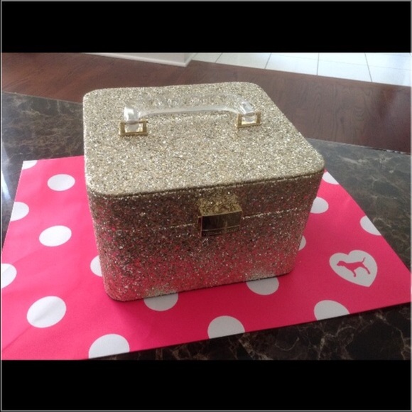 NEW! Victoria's Secret Gold Glitter Box!