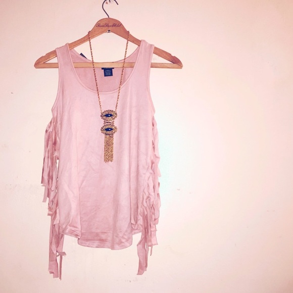 🌡Blush Pink Faux Suede Top✨ - Picture 3 of 3