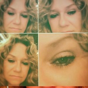 Meet your Posher, Floy