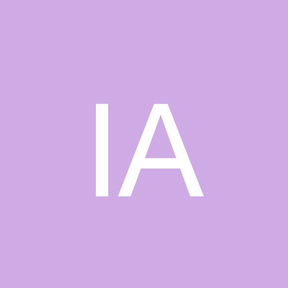 Meet your Posher, Ina