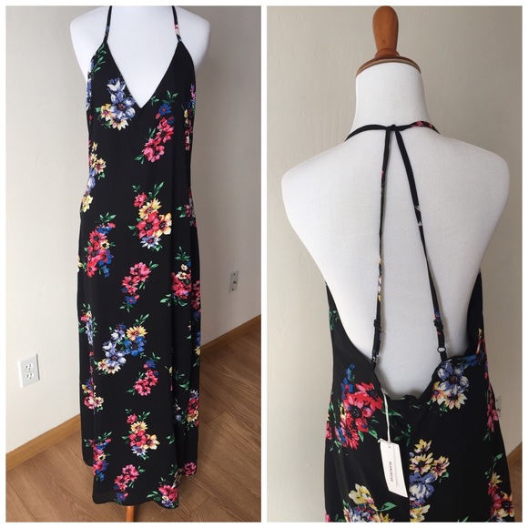 ASOS Dresses & Skirts - NWT ASOS Glamorous Floral Maxi Dress